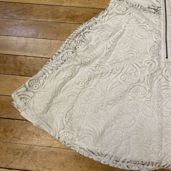 American Rag Dress Women’s Small Lace Floral White Lined Zip Back Fit N Flare - Picture 12 of 14